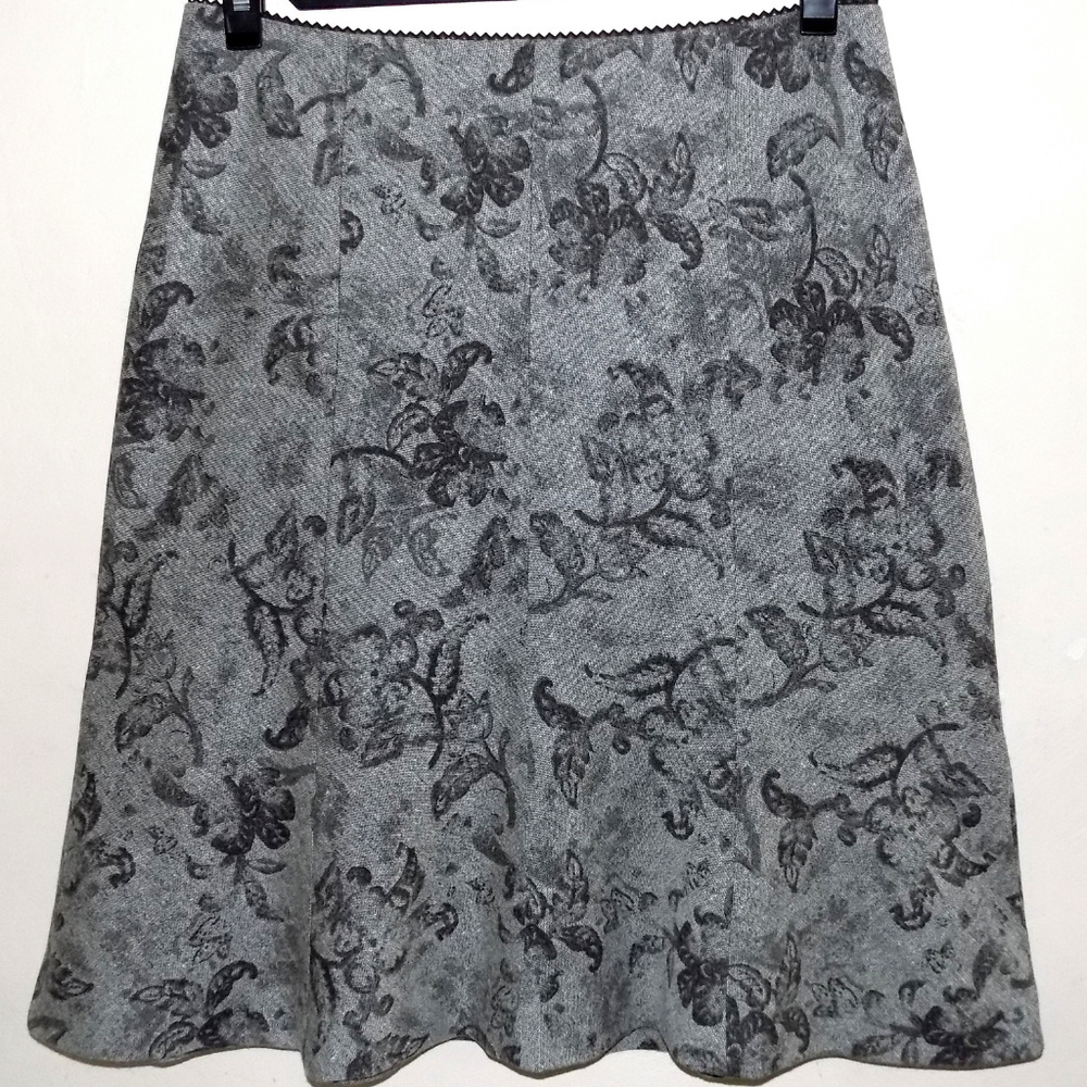 Ann Taylor skirt 8P Gray Wool Silk Floral weave Flared Gored Lined Light